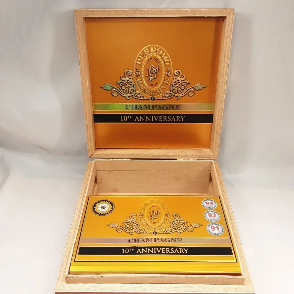 Perdomo Reserve - Epicure Champagne - 10th Anniversary - Empty Cigar Box